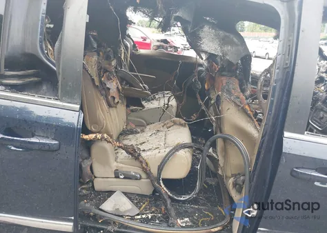 2013 Chrysler Town & Country Touring from USA, damaged, VIN 2C4RC1BG0DR510536